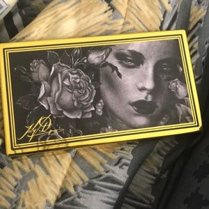 Kat von d anniversary palette